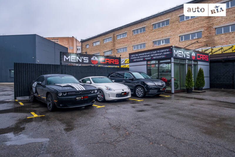 Moto Tusa & Men's Cars