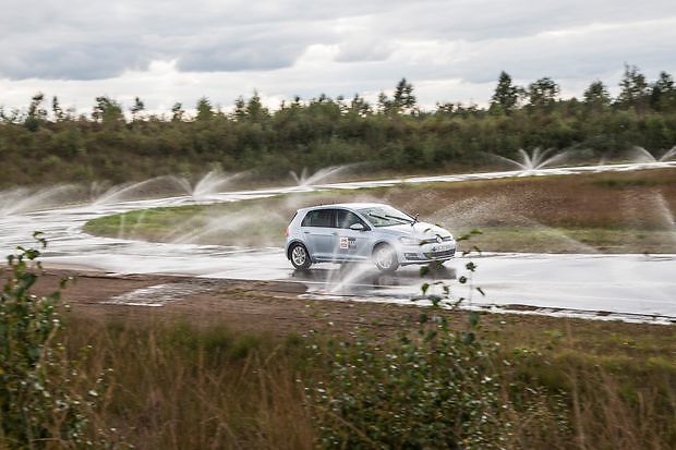Результаты тестирования бюджетных летних шин размера 195/65 R15 Результаты тестирования бюджетных летних шин размера 195/65 R15