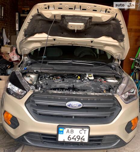 Встановлення оригінальних фар.