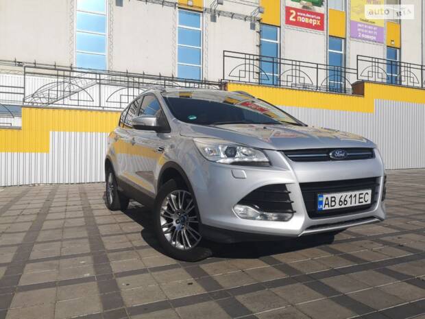 Ford Kuga 'Паркєтнік'