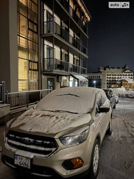 Ford Escape 'Форд'