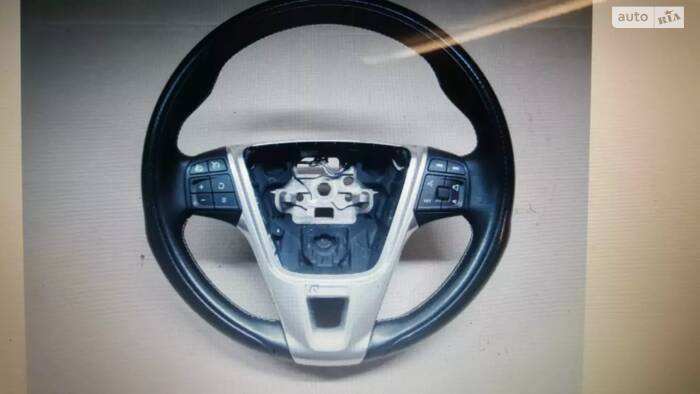 Кермо на Volvo? Реально ти замінив руль? Заміна керма на Volvo R-Design
