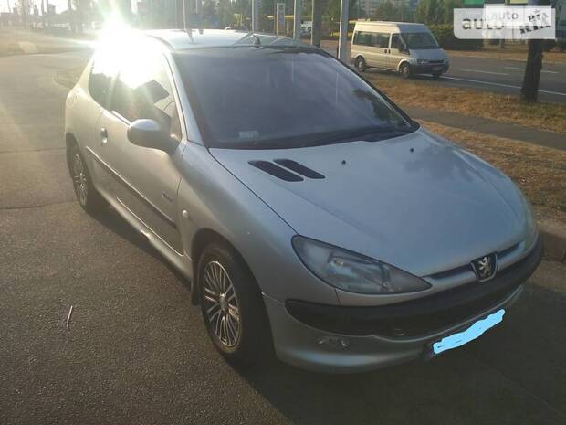 Peugeot 206 2002