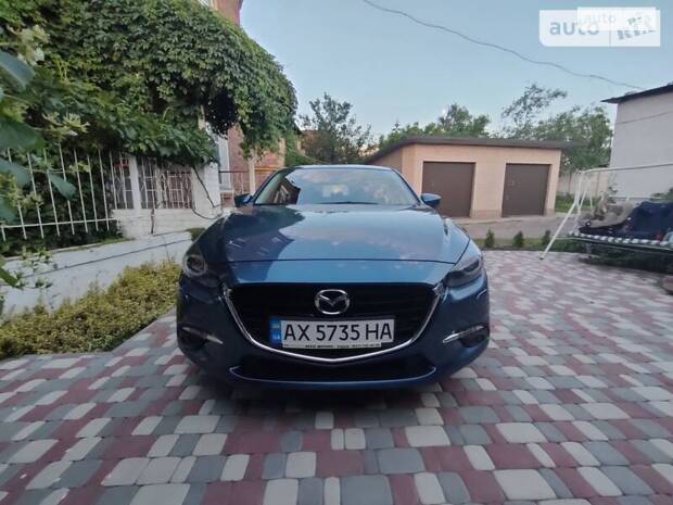 Mazda 3 2018