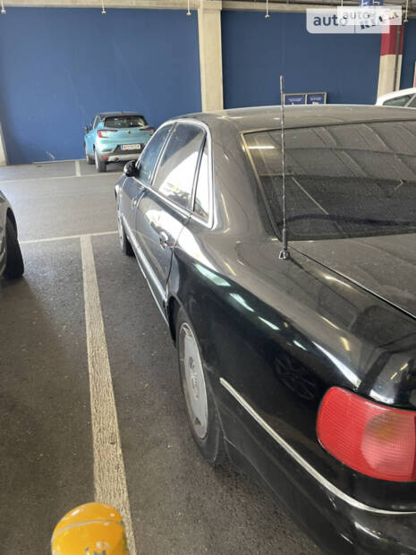 Audi A8 2001