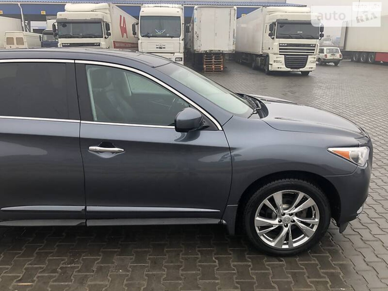Infiniti QX60 2013