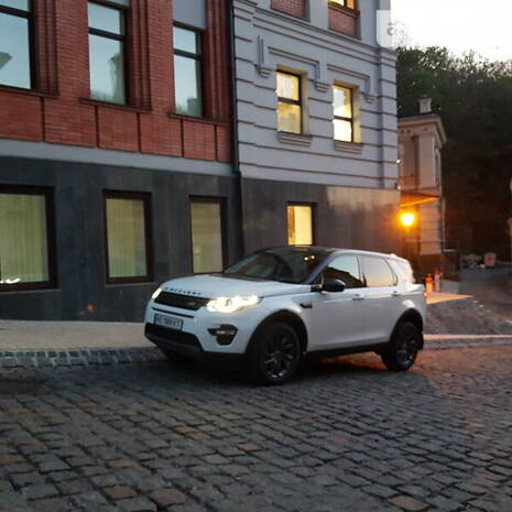 Land Rover Discovery Sport 2015