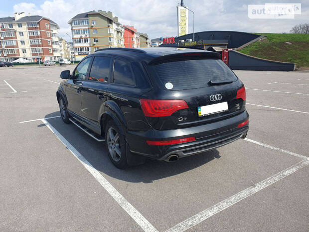 Audi Q7 2013