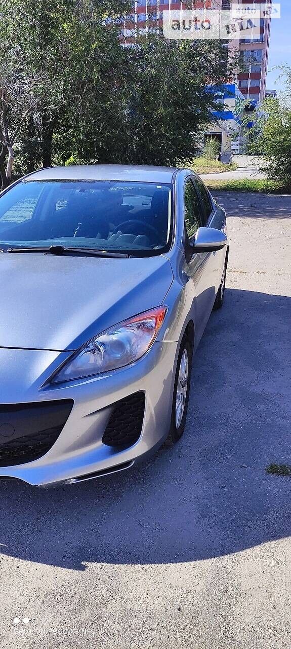 Mazda 3 2012