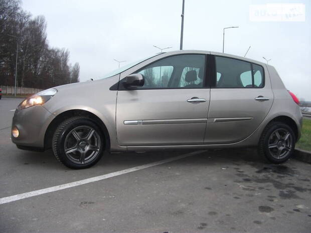 Renault Clio 2010