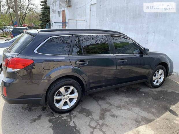 Subaru Outback 2013