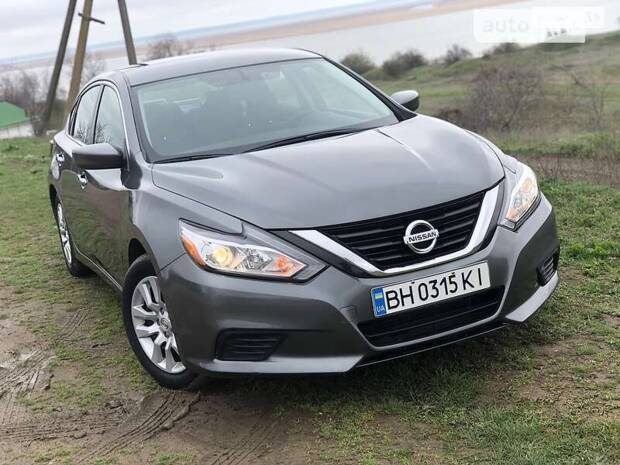 Nissan Altima 2017