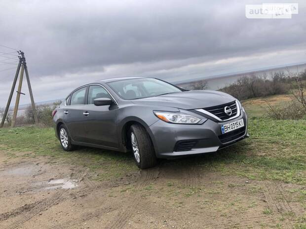 Nissan Altima 2017