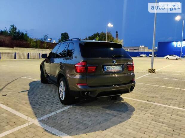 BMW X5 2011