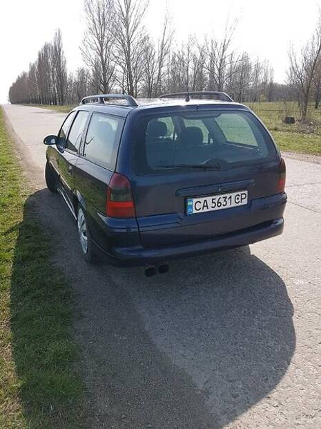 Opel 1999
