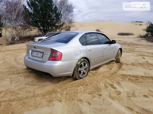 Subaru Legacy 2004