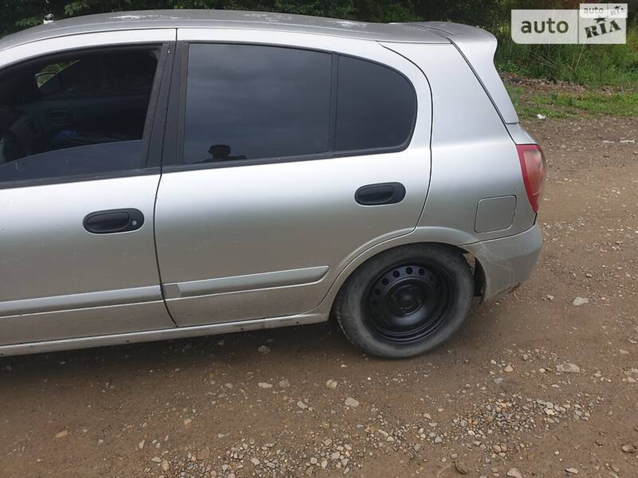 Nissan Almera 2004