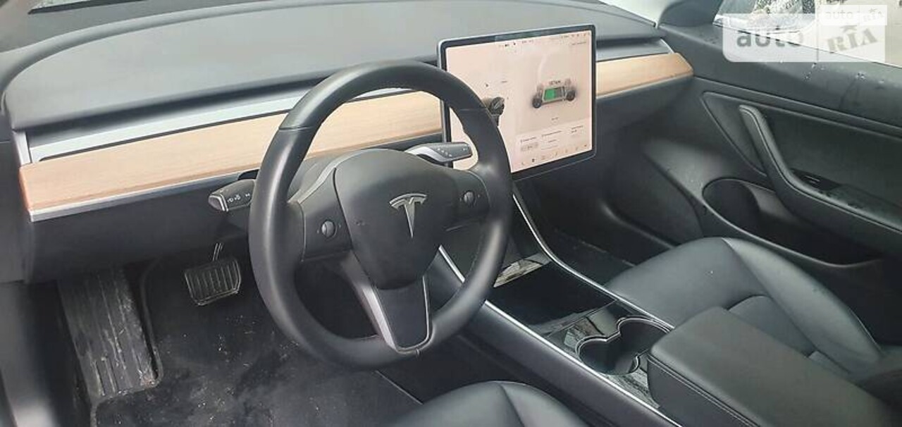 Tesla Model 3 2018
