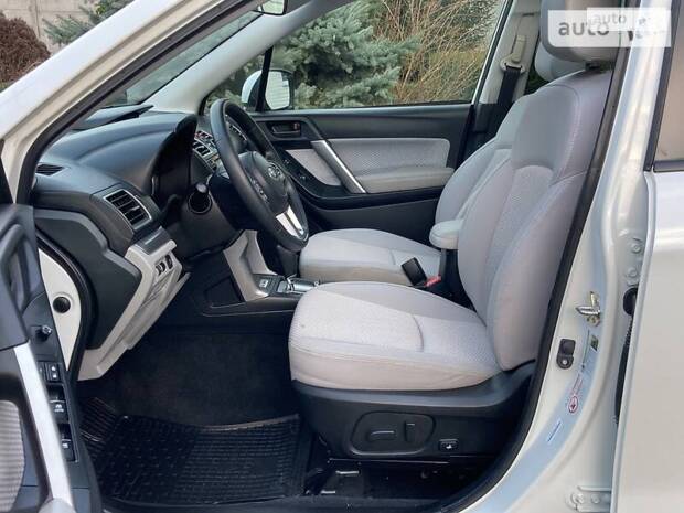 Subaru Forester 2016