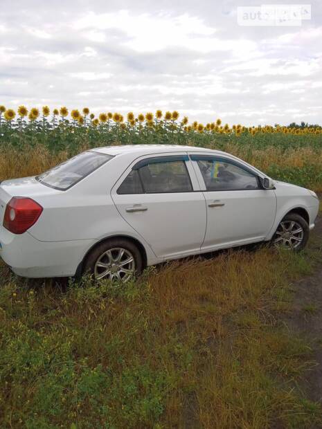 Geely MK-2 2012