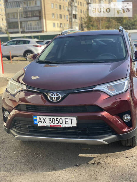 Toyota RAV4 2017