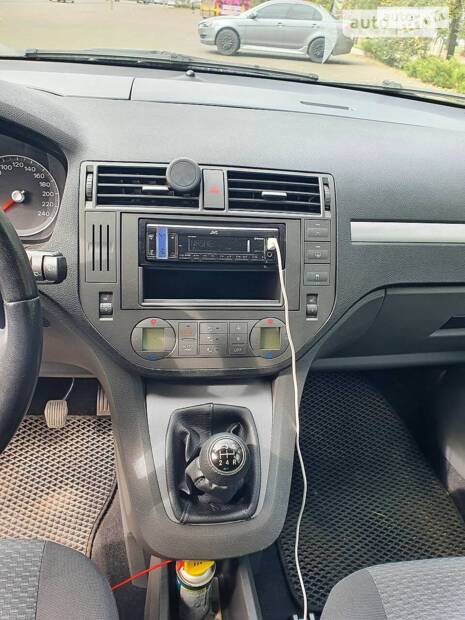 cat_photo category_photo