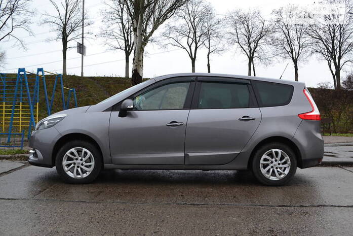 Renault Grand Scenic 2014