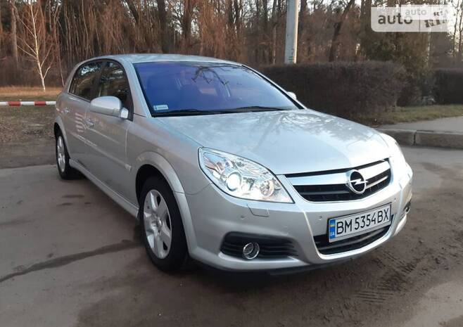 Opel Signum 2005