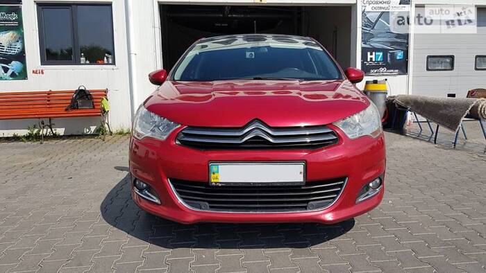 Citroen C4 2011