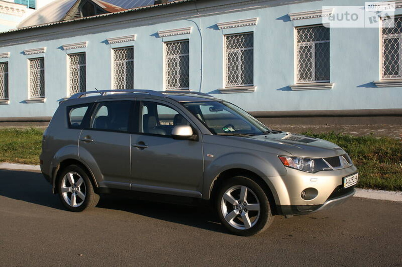 Mitsubishi Outlander XL 2008