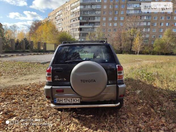 Toyota RAV4 2003