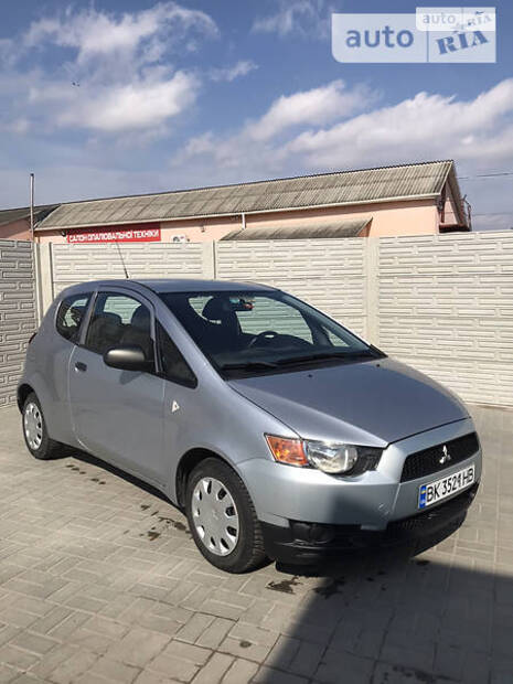 Mitsubishi Colt 2012