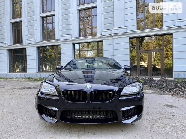 BMW M6 2013