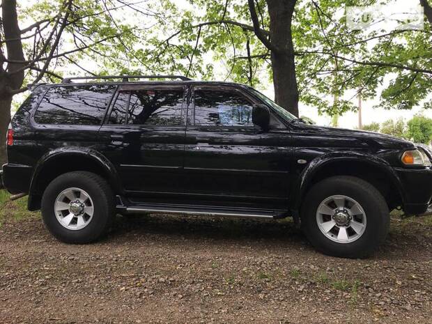 Mitsubishi Pajero Sport 2005