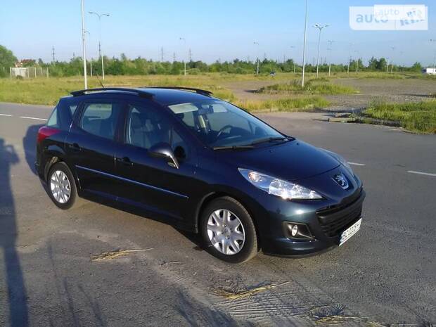 Peugeot 207 2012