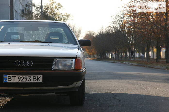Audi 100 1986
