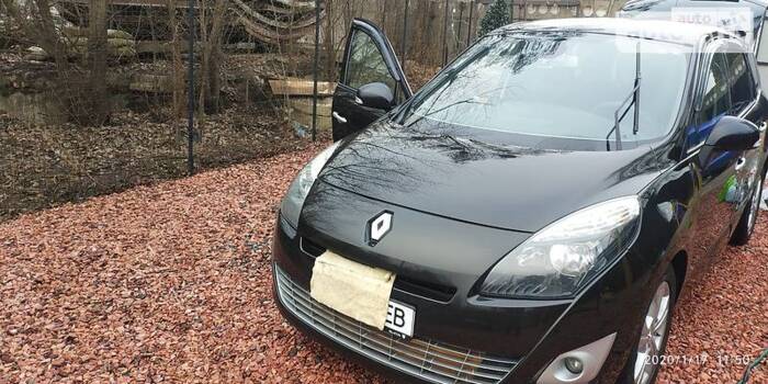 Renault Grand Scenic 2010