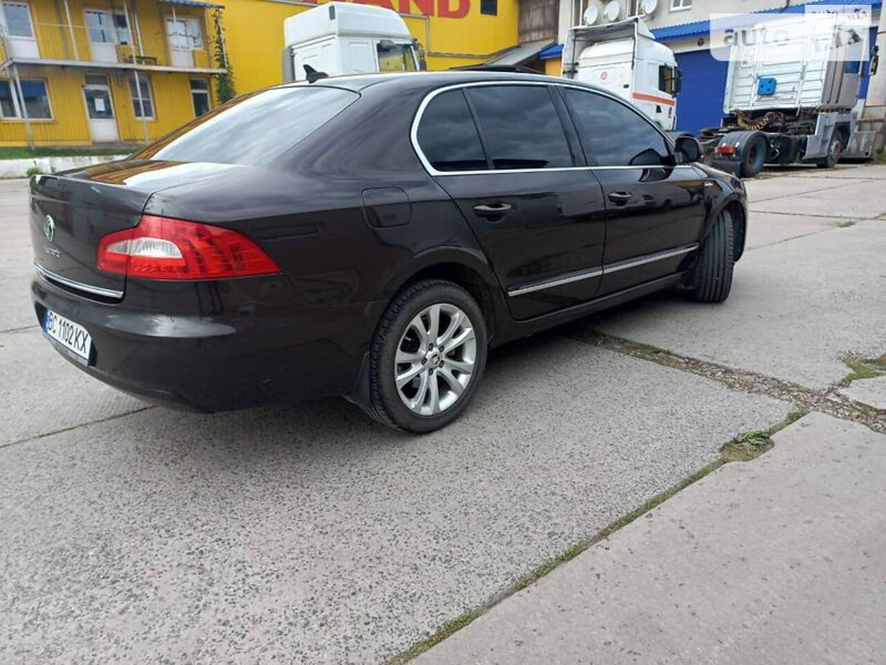 Skoda Superb 2012