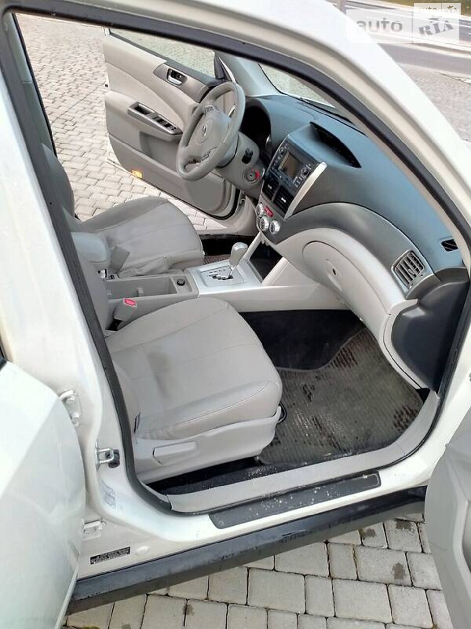 Subaru Forester 2011