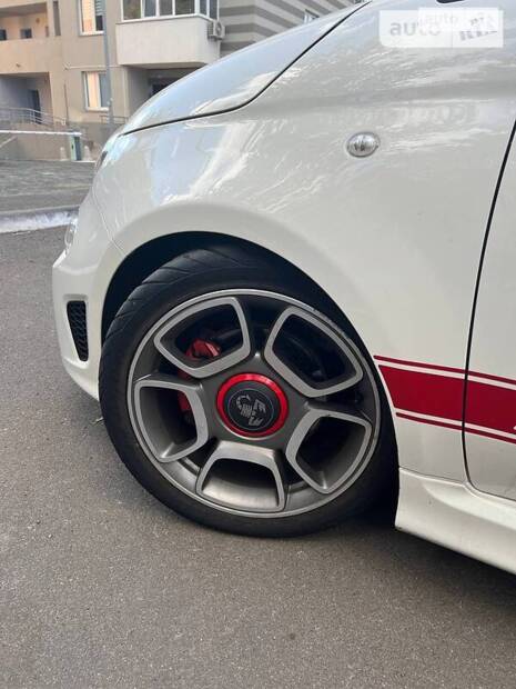 Abarth Fiat 500 2017