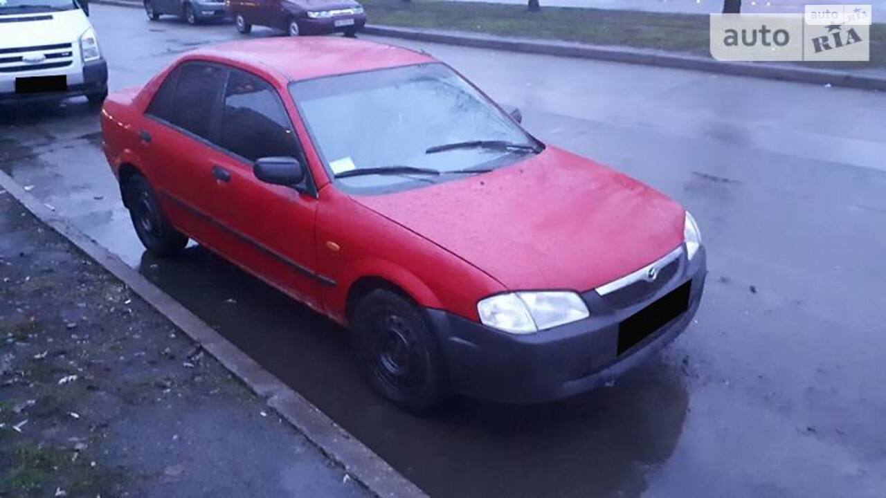 Mazda 323 1999