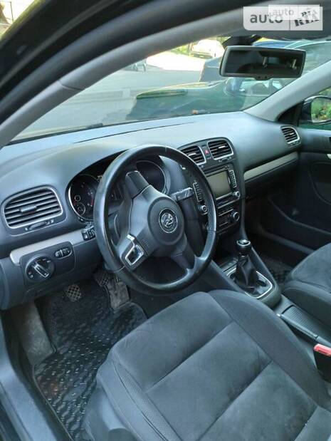 Volkswagen 2010