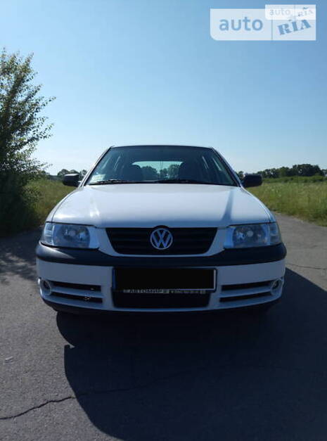 Volkswagen Pointer 2004