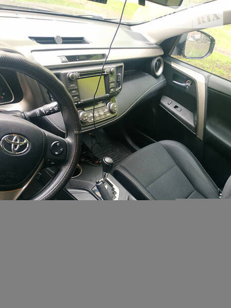 Toyota RAV4 2015