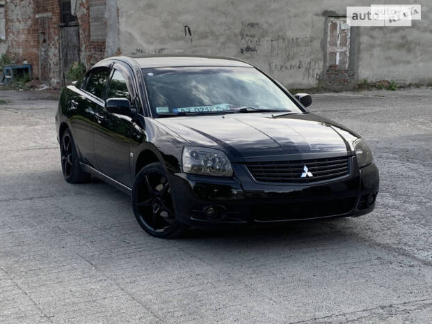 Mitsubishi Galant 2009