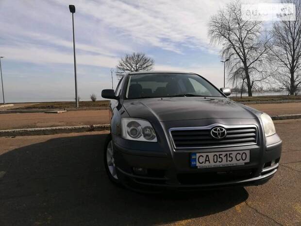 Toyota Avensis 2005