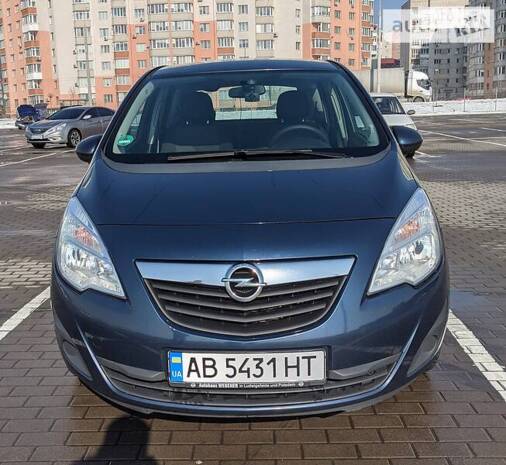 Opel Meriva 2011