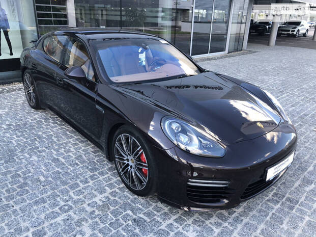 Porsche Panamera 2015