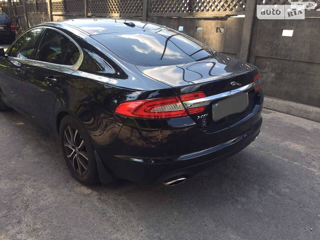 Jaguar XF 2012