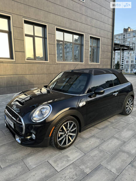 MINI Convertible 2016